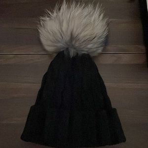 Black cashmere blend Pom beanie